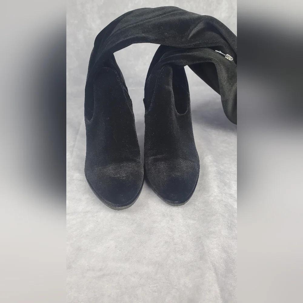 Authentic Suede Marc‎ Fisher Over the knee Black boots Women's Size 6 M